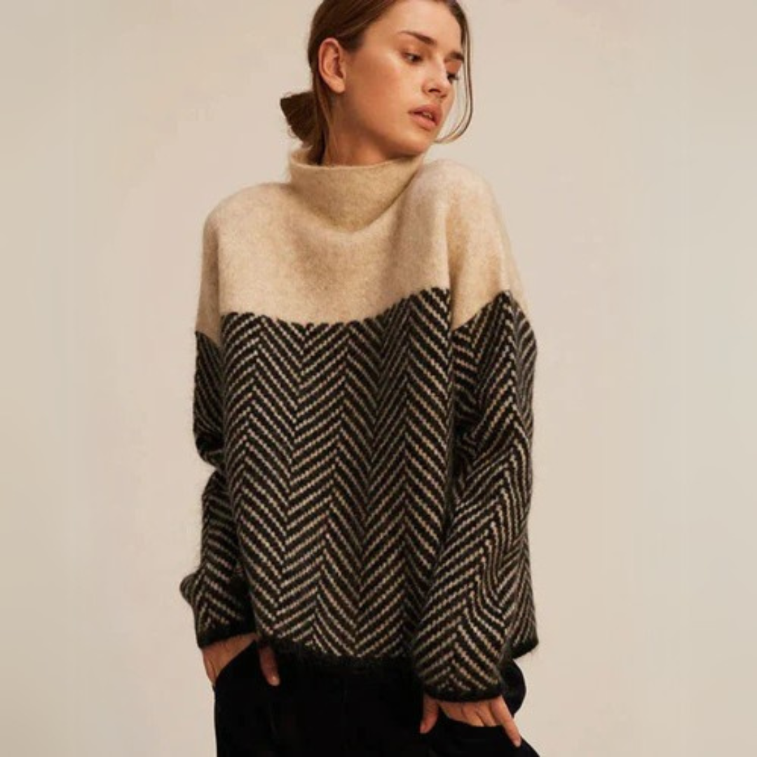 Maeve - Soft Cashmere Turtleneck Sweater