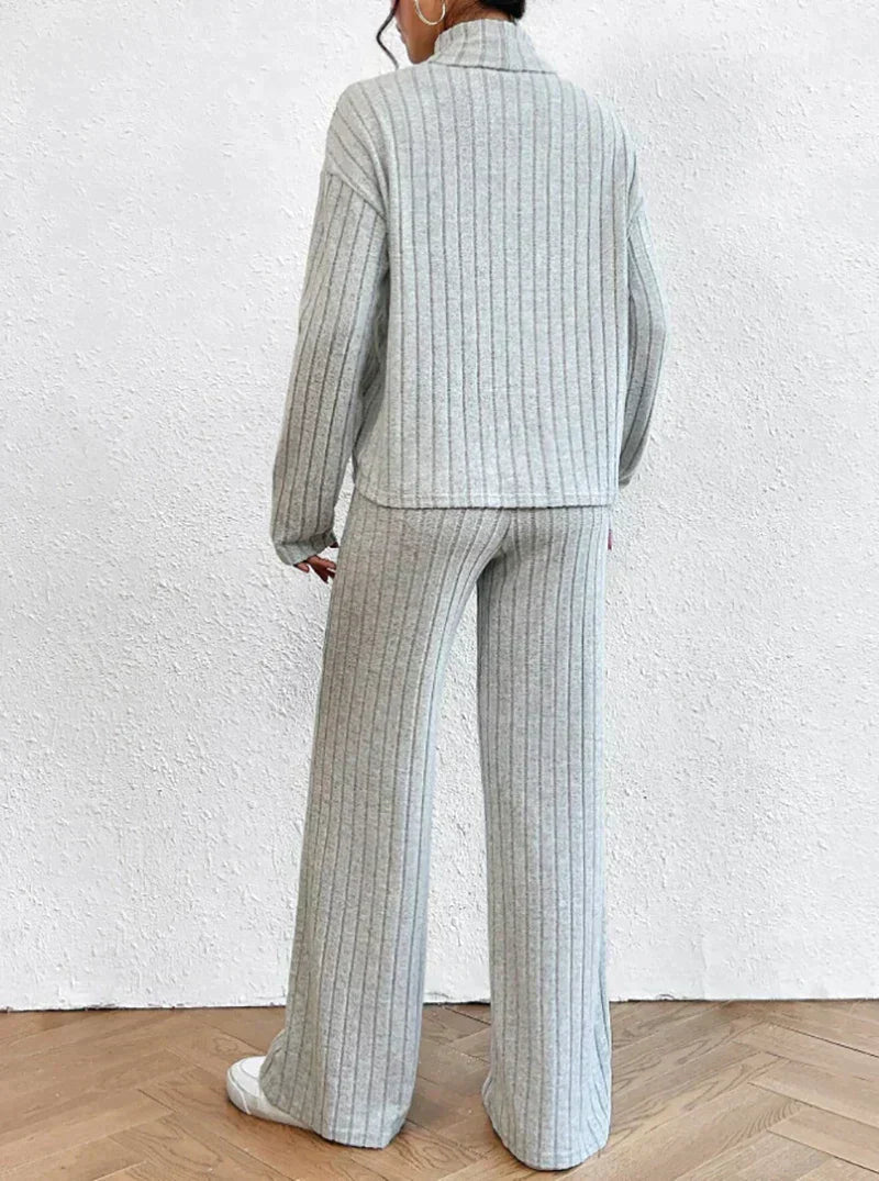 Margaux™ - knitted trousers and sweater with turtleneck for women