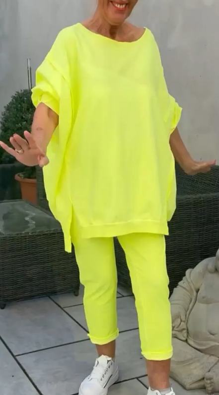⏳Limited time 50% off💥🥰 Round neck with slit. Fluorescent leisure suit for women