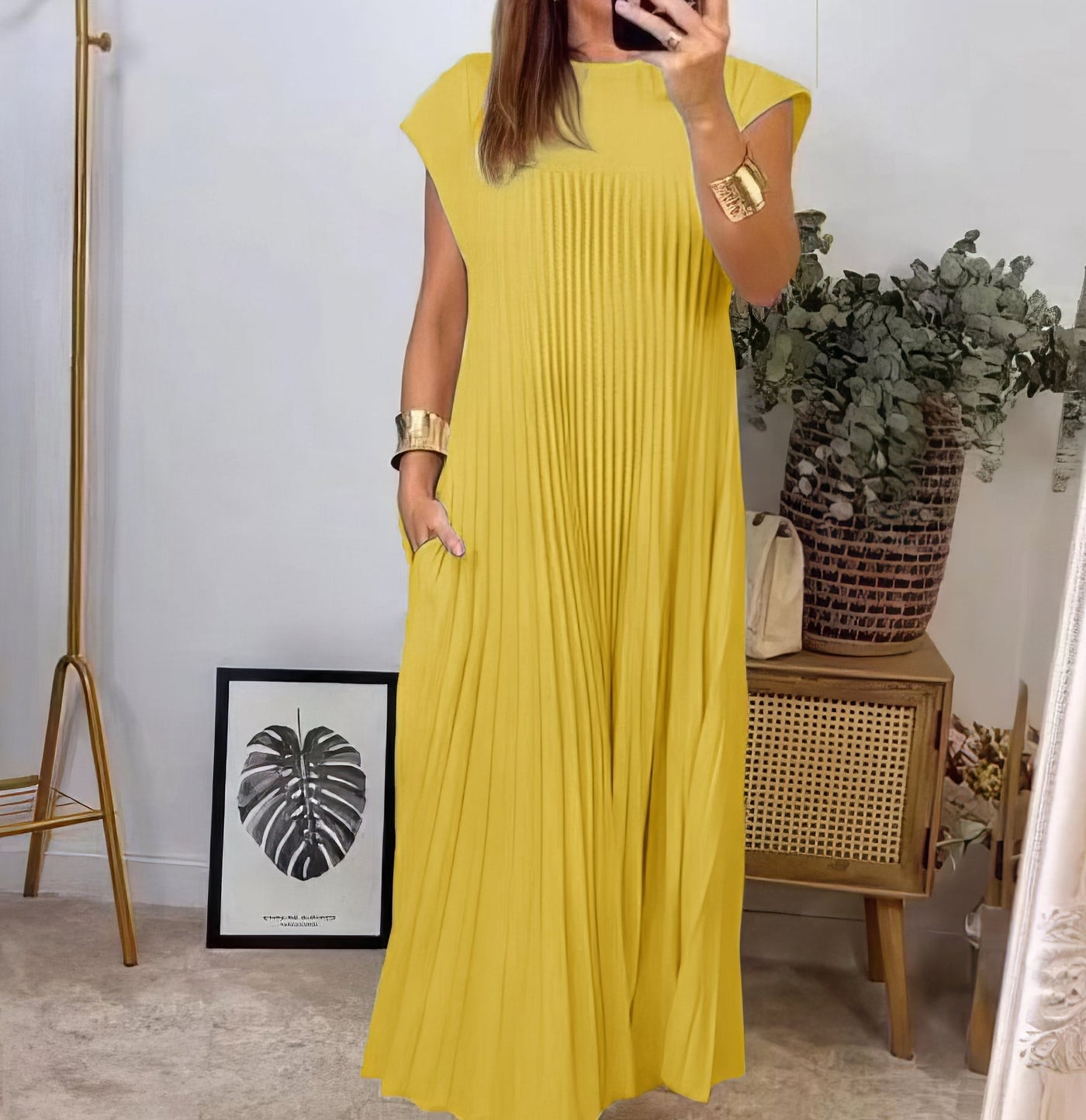 ELEONORA | Robe plissée sans manches, élégante et intemporelle
